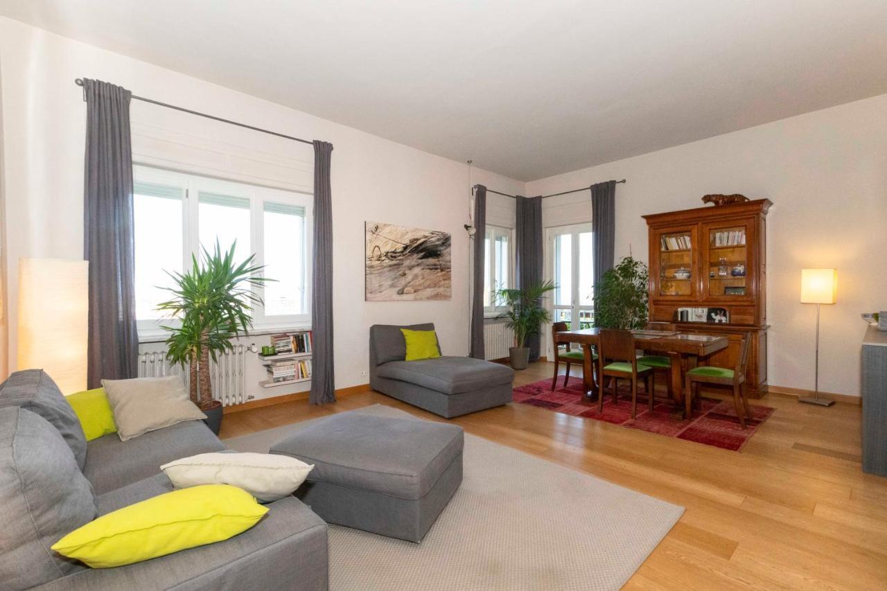 Charming Apartment With Parking! Turin Exterior photo